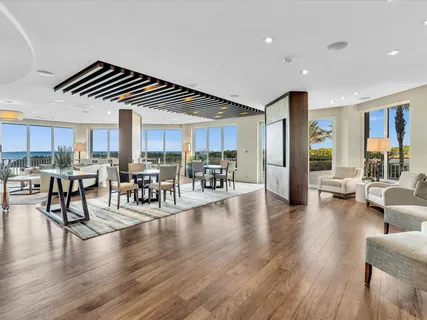 $1,495,000 | 500 South Ocean Boulevard, Unit 909, Boca Raton, FL 33432