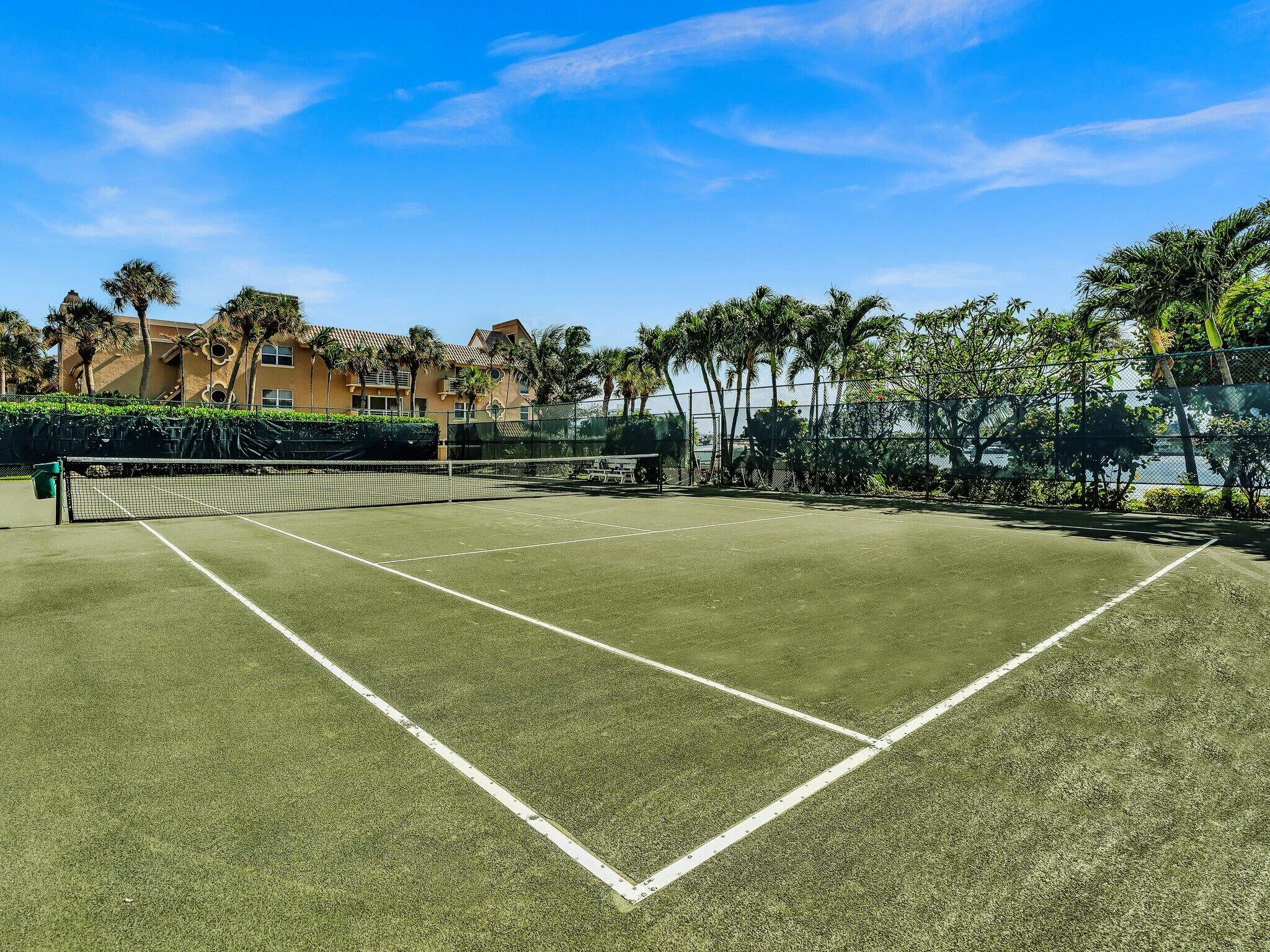 500 South Ocean Boulevard, Unit 909 Boca Raton, FL 33432 - Photo 82 of 101 TENNIS COURT