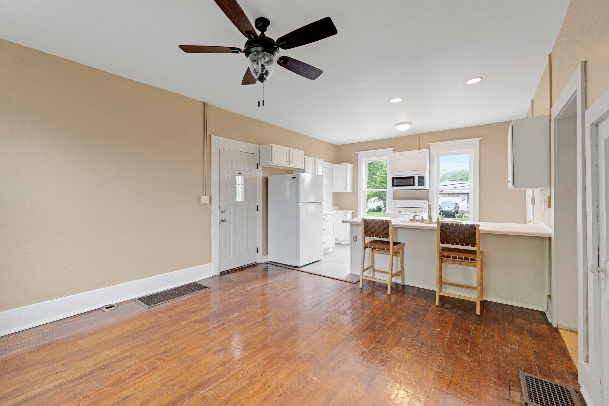 3229 Lima Road Fort Wayne, IN 46805 - Photo 15 of 35