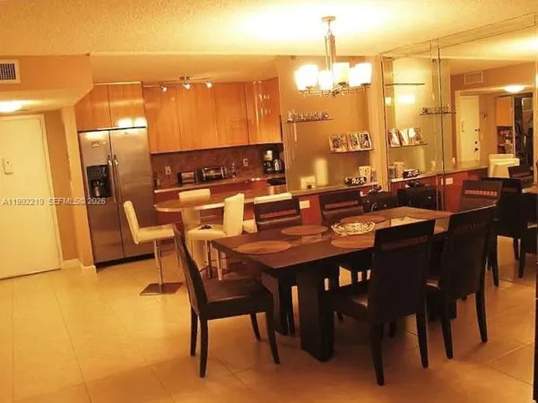 $2,300 | 1865 South Ocean Drive, Unit 2B, Hallandale Beach, FL 33009