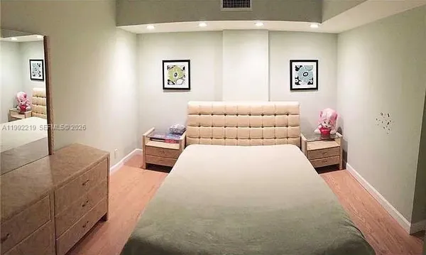 $2,300 | 1865 South Ocean Drive, Unit 2B, Hallandale Beach, FL 33009