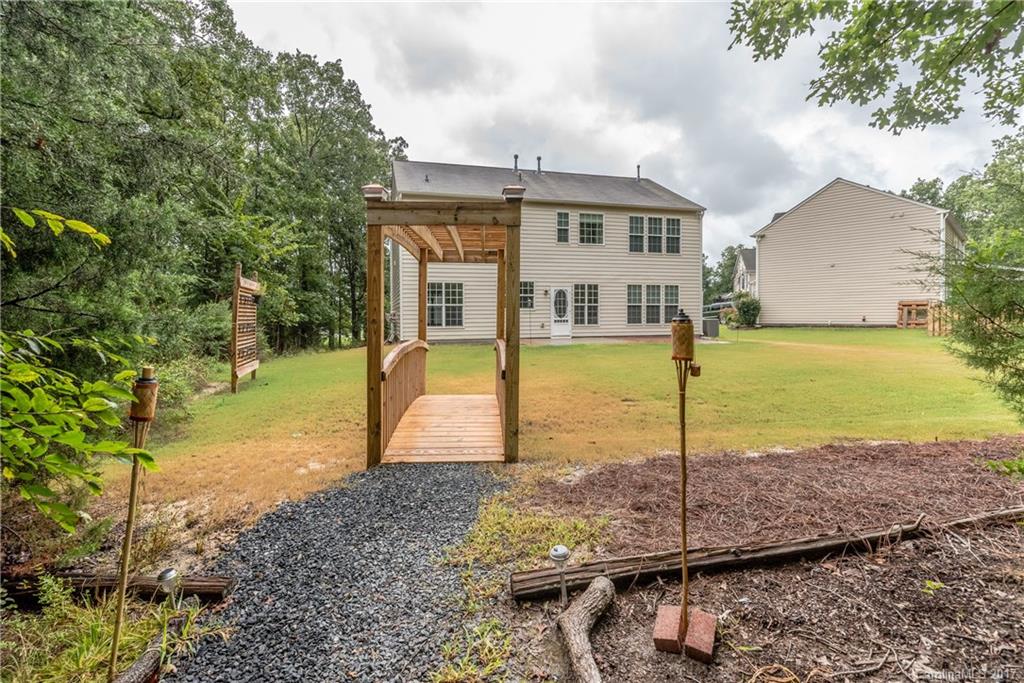 2205 Coltsgate Road, Unit 15 Waxhaw, NC 28173 - Photo 4 of 24