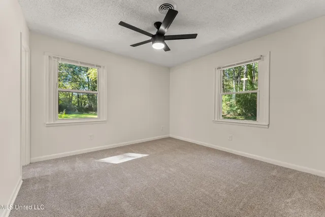 $155,000 | 206.5 Gordon Drive, Batesville, MS 38606