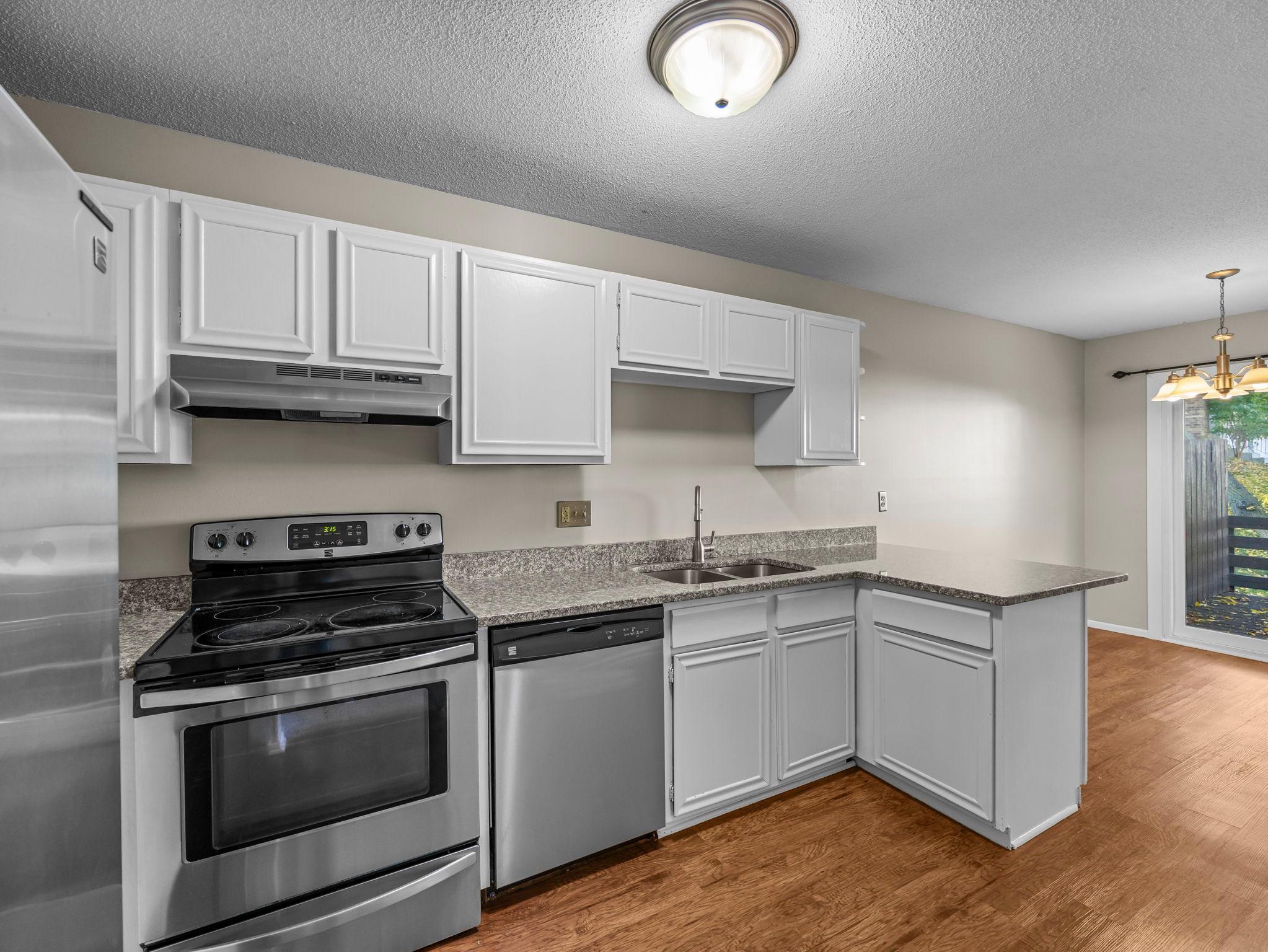 8434 West 97th Street Bloomington, MN 55438 - Photo 14 of 47