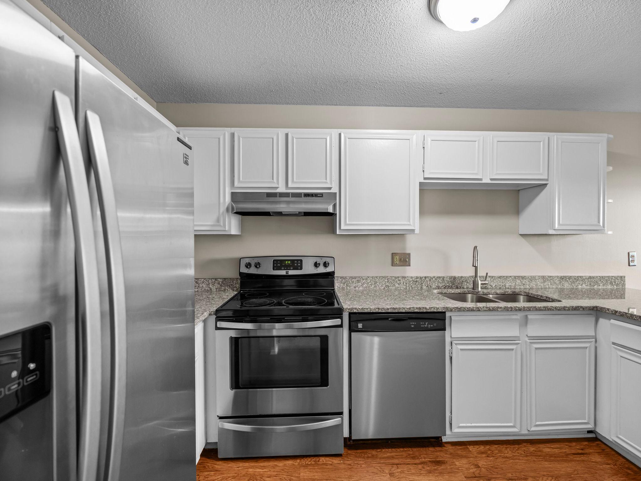 8434 West 97th Street Bloomington, MN 55438 - Photo 15 of 47