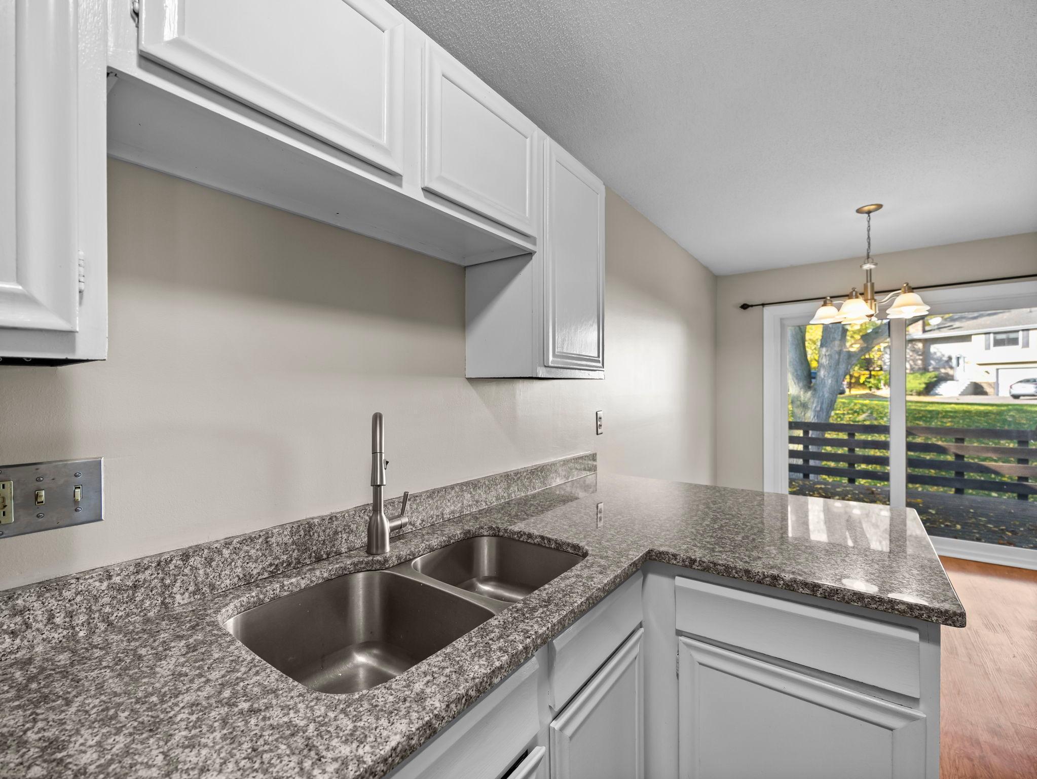 8434 West 97th Street Bloomington, MN 55438 - Photo 16 of 47