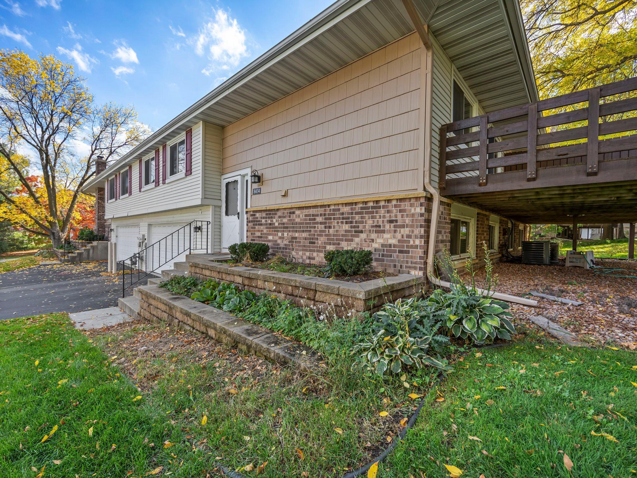 8434 West 97th Street Bloomington, MN 55438 - Photo 2 of 47