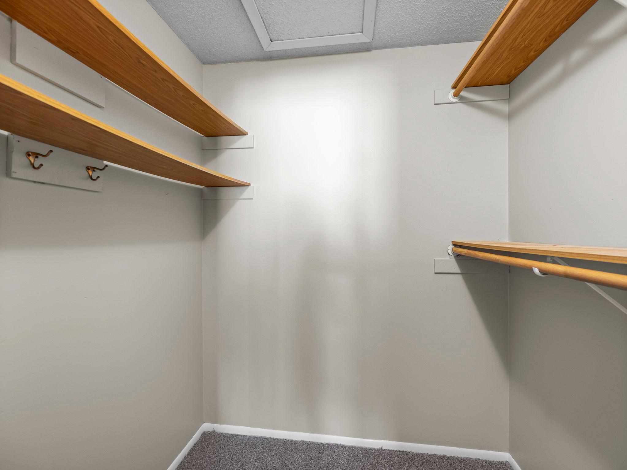 8434 West 97th Street Bloomington, MN 55438 - Photo 29 of 47