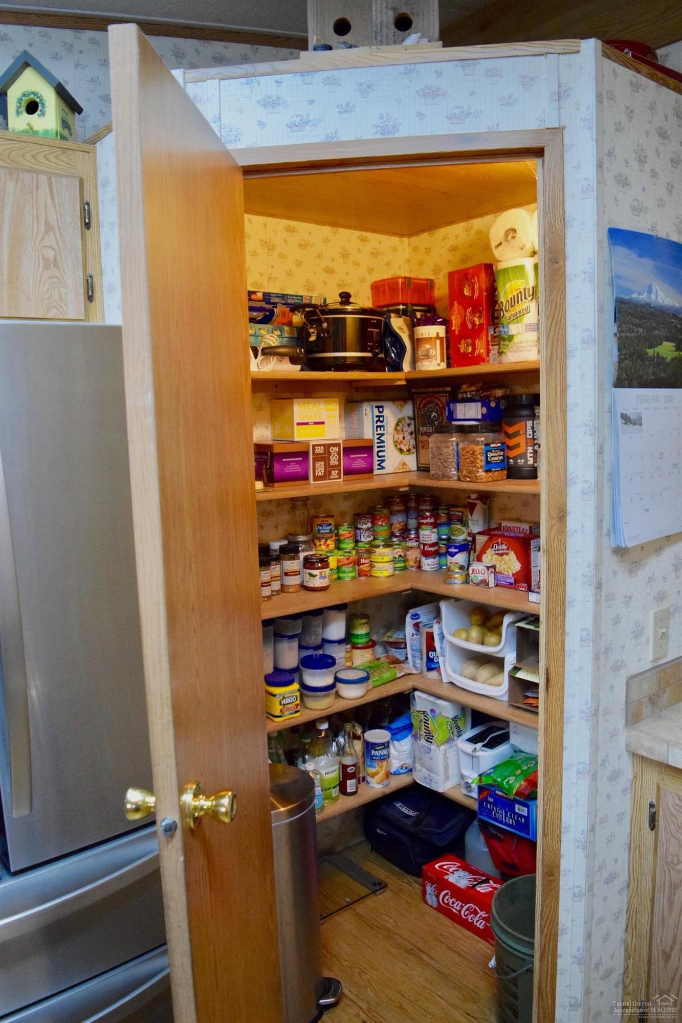 6006 Southwest Cougar Road Terrebonne, OR 97760 - Photo 11 of 20 pantry storage