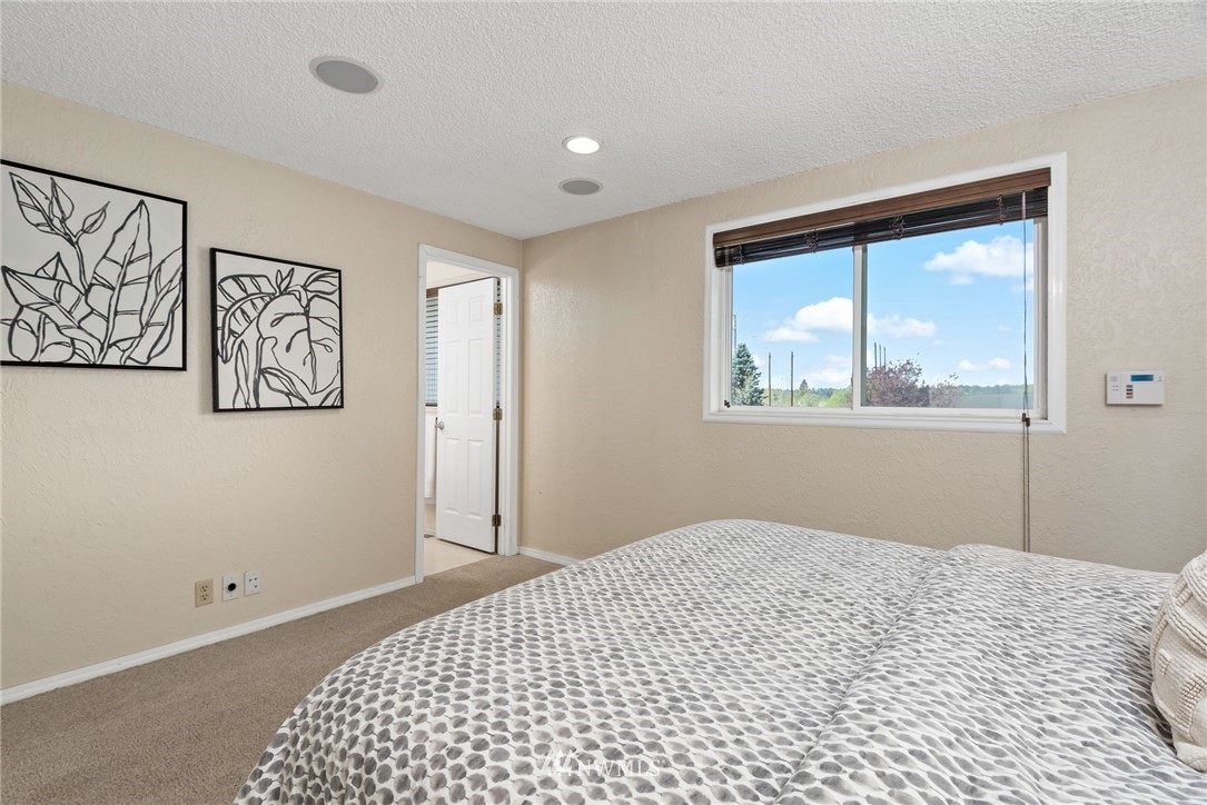 19117 27th Drive Southeast Bothell, WA 98012 - Photo 18 of 27 Gallery Image 18