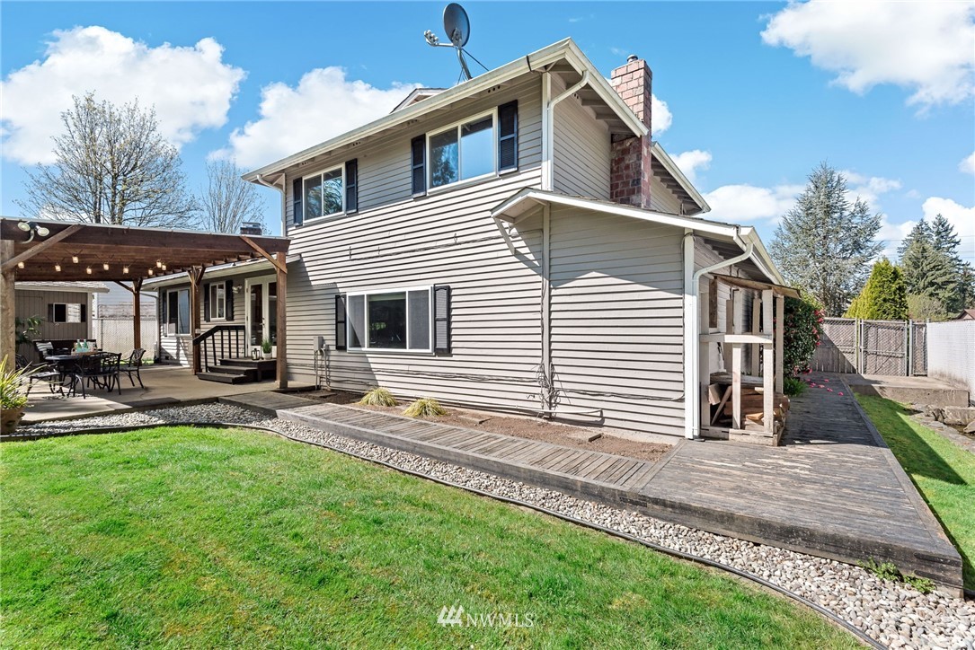 19117 27th Drive Southeast Bothell, WA 98012 - Photo 23 of 27 Gallery Image 23