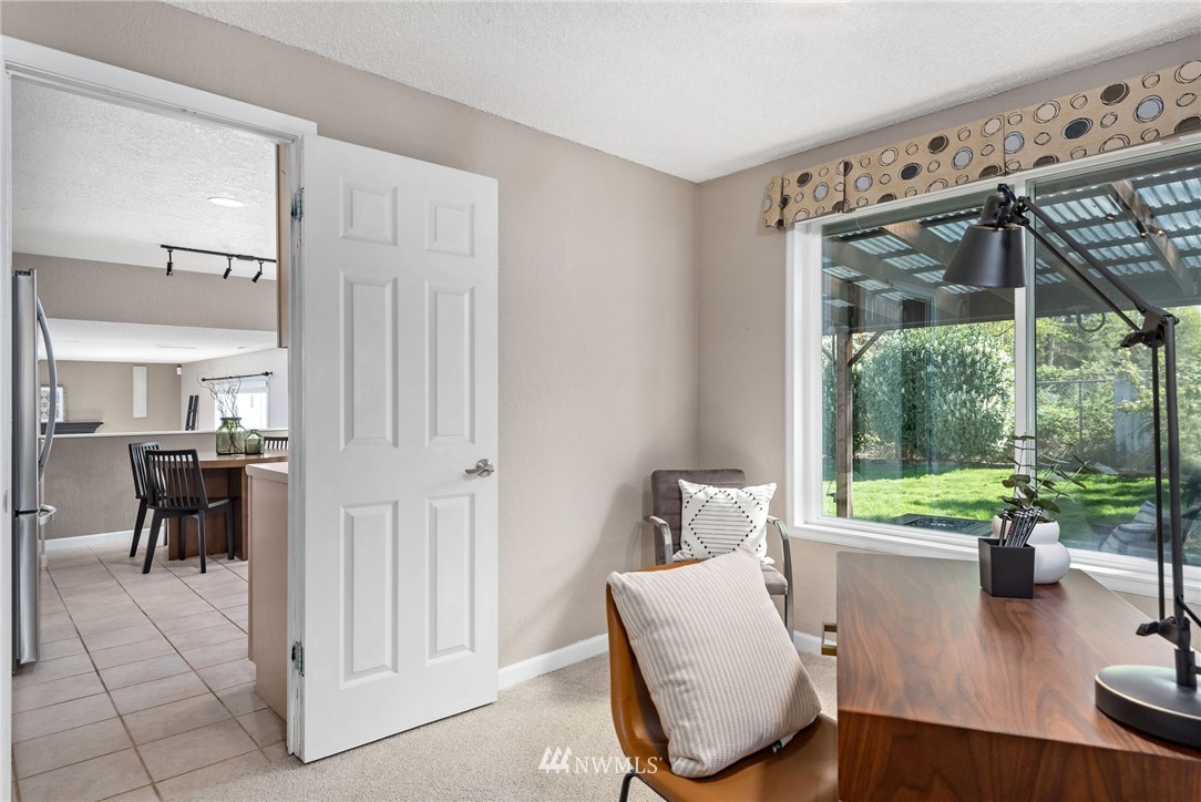 19117 27th Drive Southeast Bothell, WA 98012 - Photo 8 of 27 Gallery Image 8
