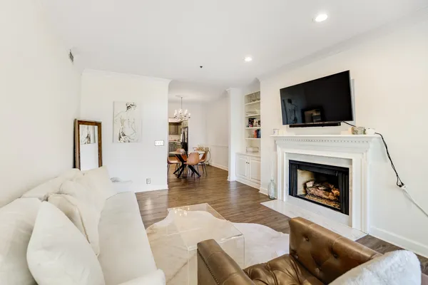 $377,500 | 305 Rose Hall, Nashville, TN 37212