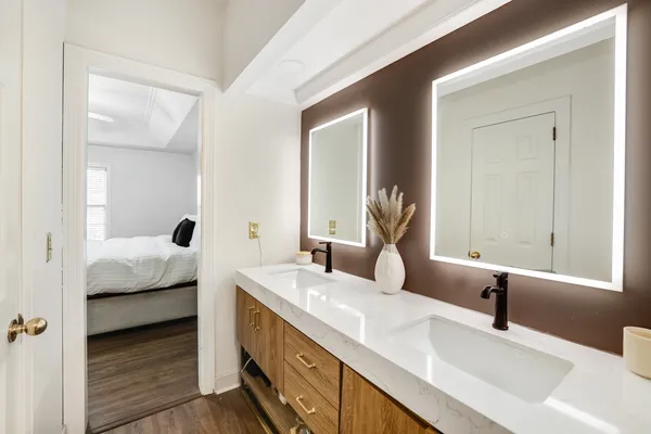 $377,500 | 305 Rose Hall, Nashville, TN 37212
