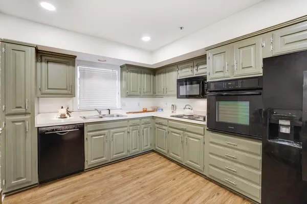 $377,500 | 305 Rose Hall, Nashville, TN 37212