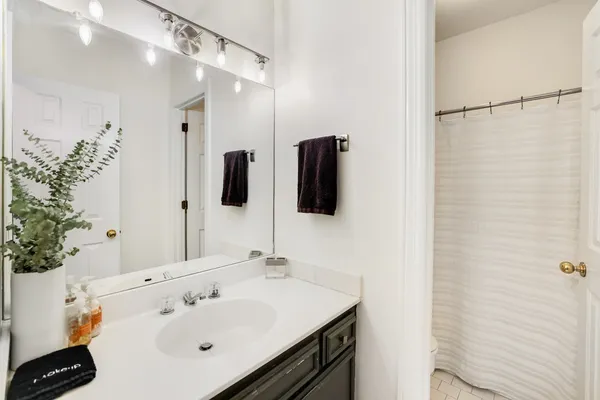$377,500 | 305 Rose Hall, Nashville, TN 37212