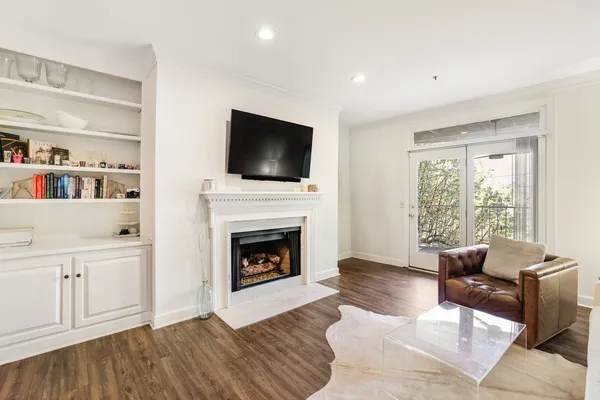 $377,500 | 305 Rose Hall, Nashville, TN 37212