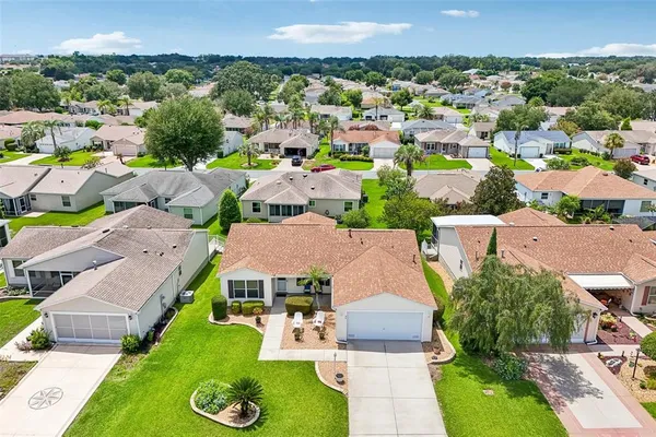 $325,000 | 970 Kenova Avenue, The Villages, FL 32162