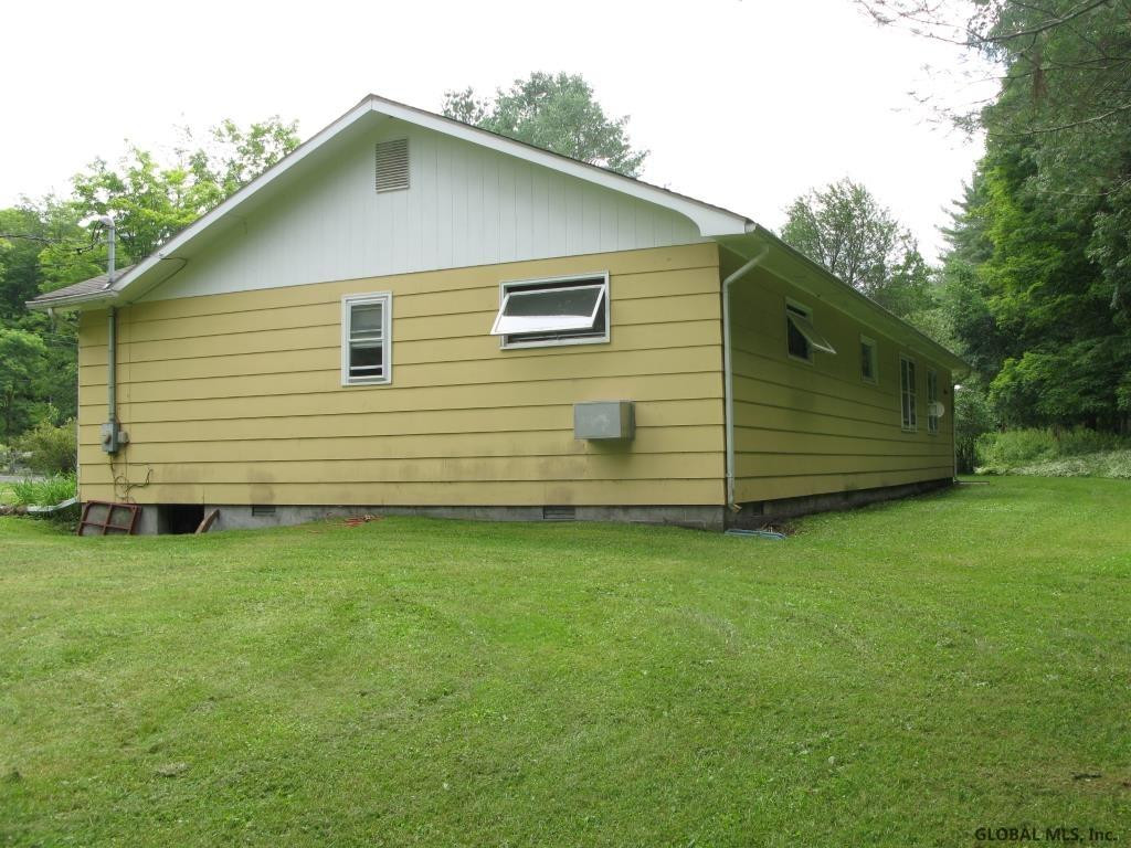 1079 Huntersland Road Berne, NY 12122 - Photo 9 of 71 Photo 9