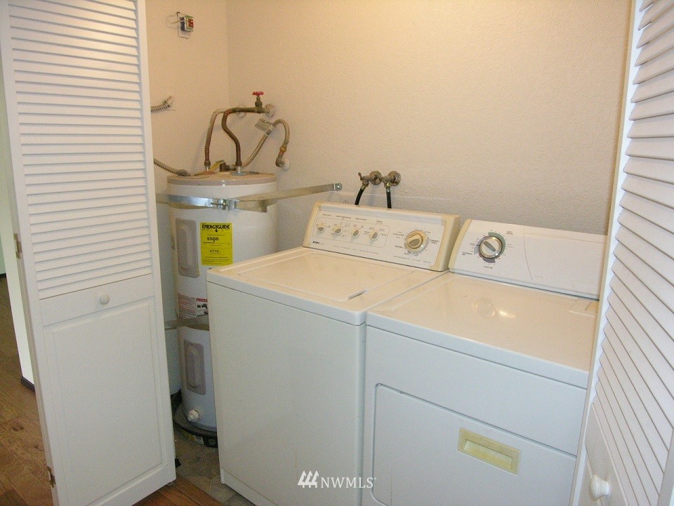 604 Deerbrush Loop Southeast Olympia, WA 98513 - Photo 11 of 17 Gallery Image 11