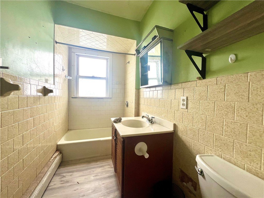 472 Power Road Pawtucket, RI 02860 - Photo 16 of 22 Gallery Image 16