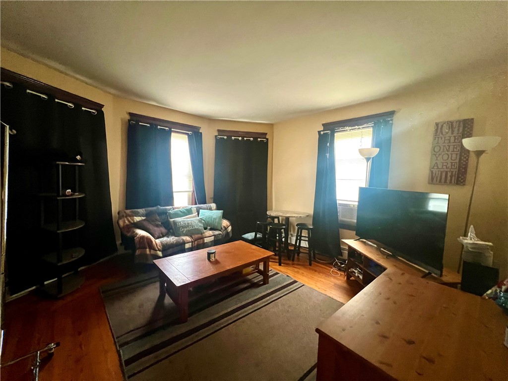 472 Power Road Pawtucket, RI 02860 - Photo 5 of 22 Gallery Image 5