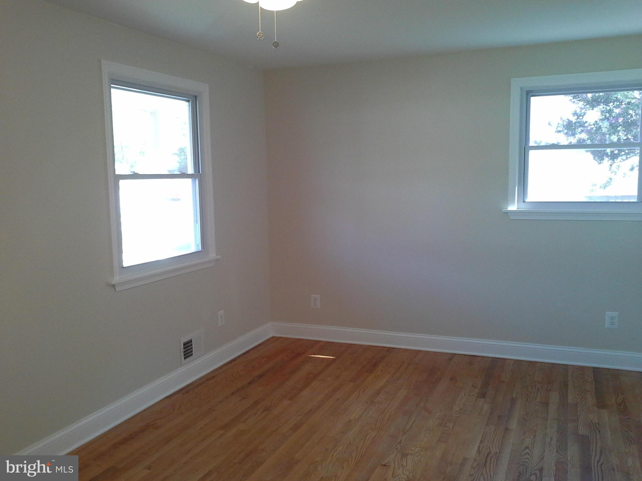 6217 Commons Road Baltimore, MD 21237 - Photo 18 of 30 Bedroom (Master)