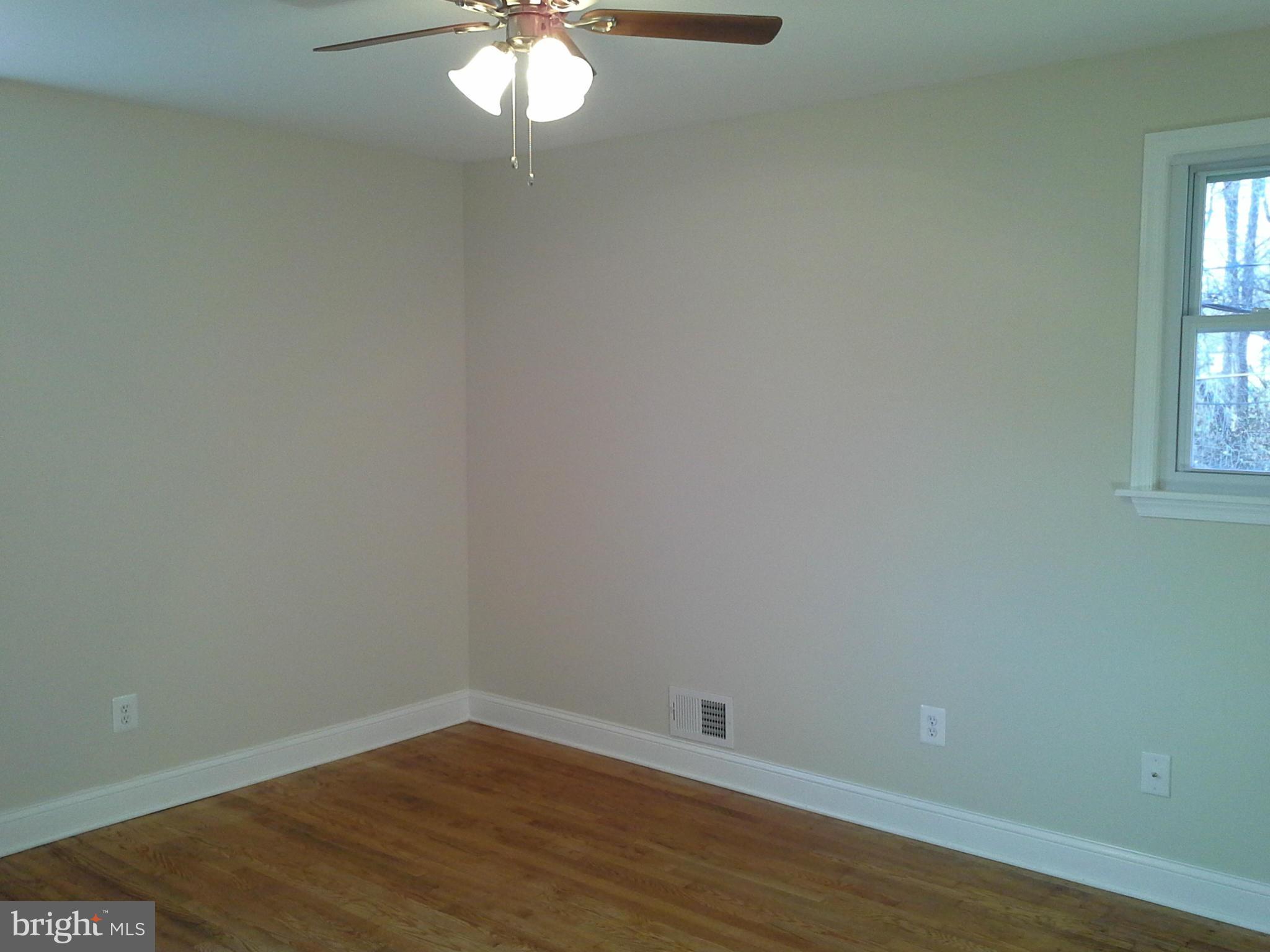 6217 Commons Road Baltimore, MD 21237 - Photo 20 of 30 Bedroom