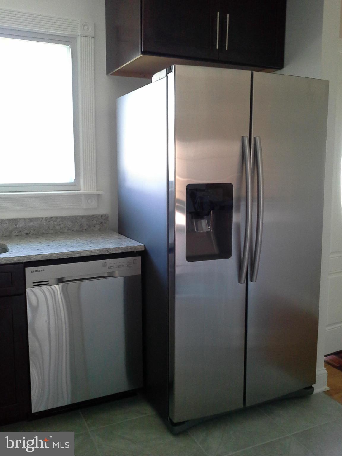 6217 Commons Road Baltimore, MD 21237 - Photo 8 of 30 Kitchen