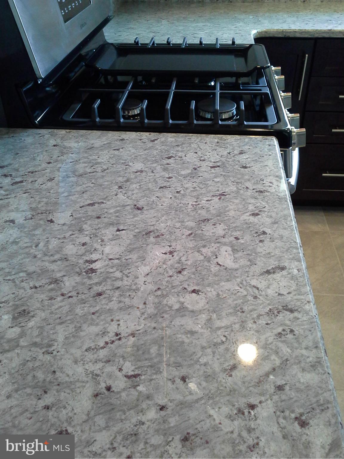 6217 Commons Road Baltimore, MD 21237 - Photo 10 of 30 Kitchen