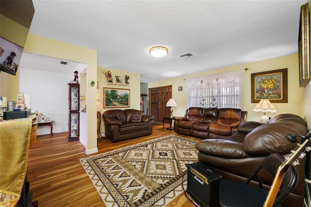 506 Gay Road Seffner, FL 33584 - Photo 27 of 59