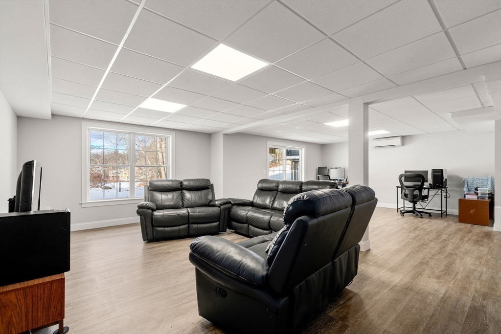 4 Alder Point, Unit 4 Westford, MA 01886 - Photo 35 of 42