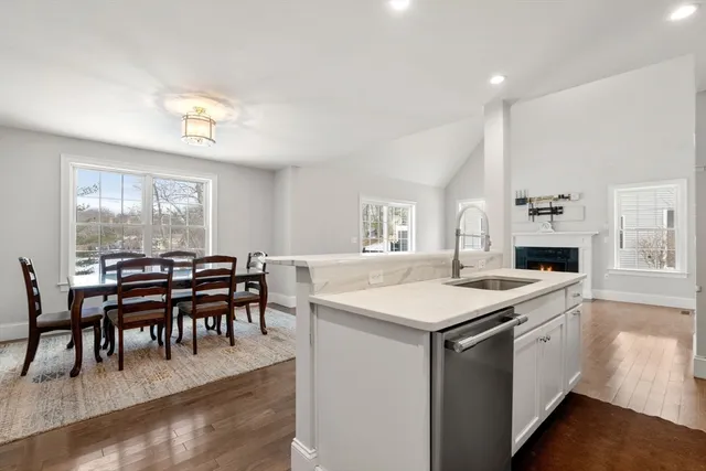 $799,000 | 4 Alder Point, Unit 4, Westford, MA 01886