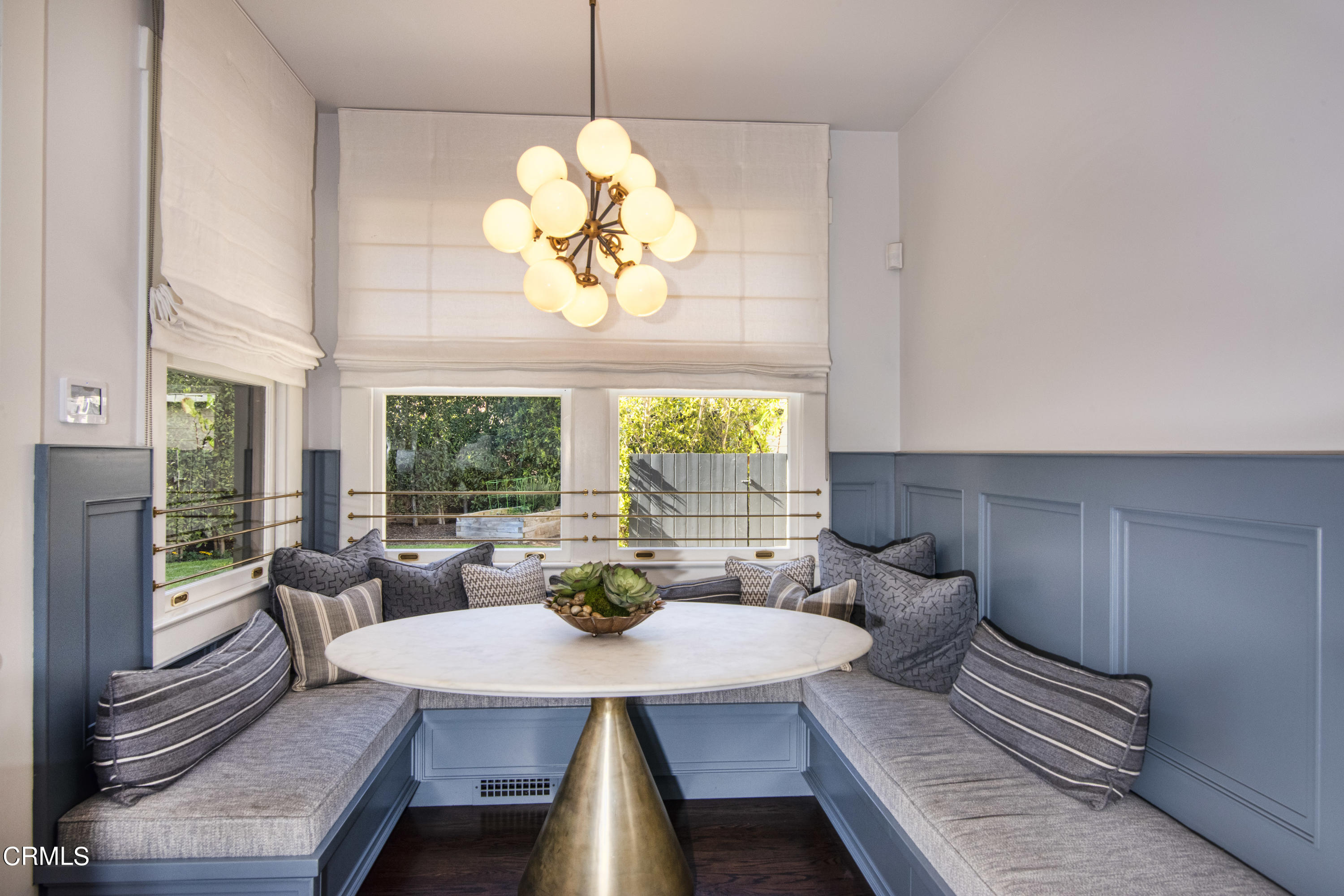 851 Fairfield Circle Pasadena, CA 91106 - Photo 19 of 75 Breakfast Banquette