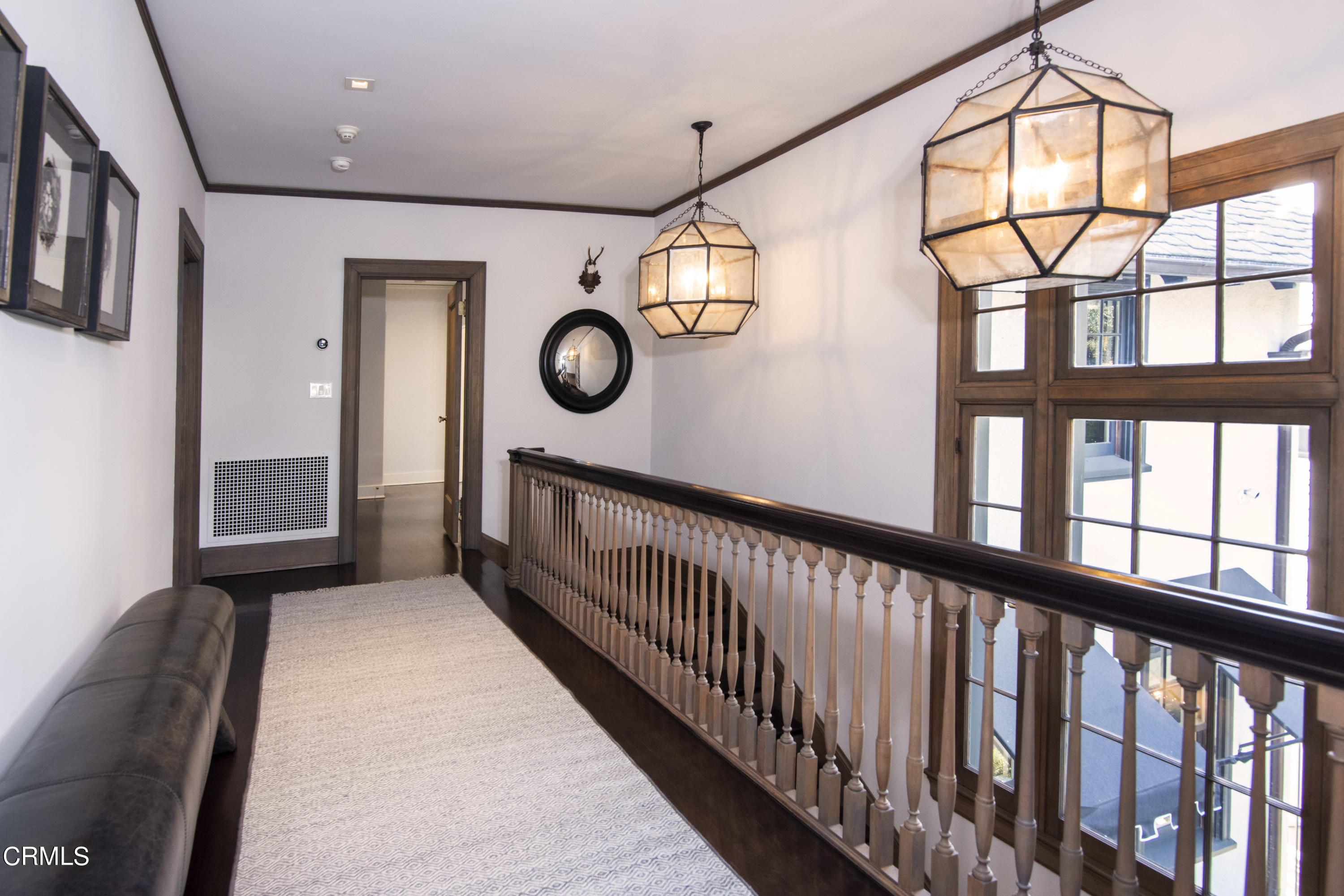 851 Fairfield Circle Pasadena, CA 91106 - Photo 44 of 75 2nd Floor Hall