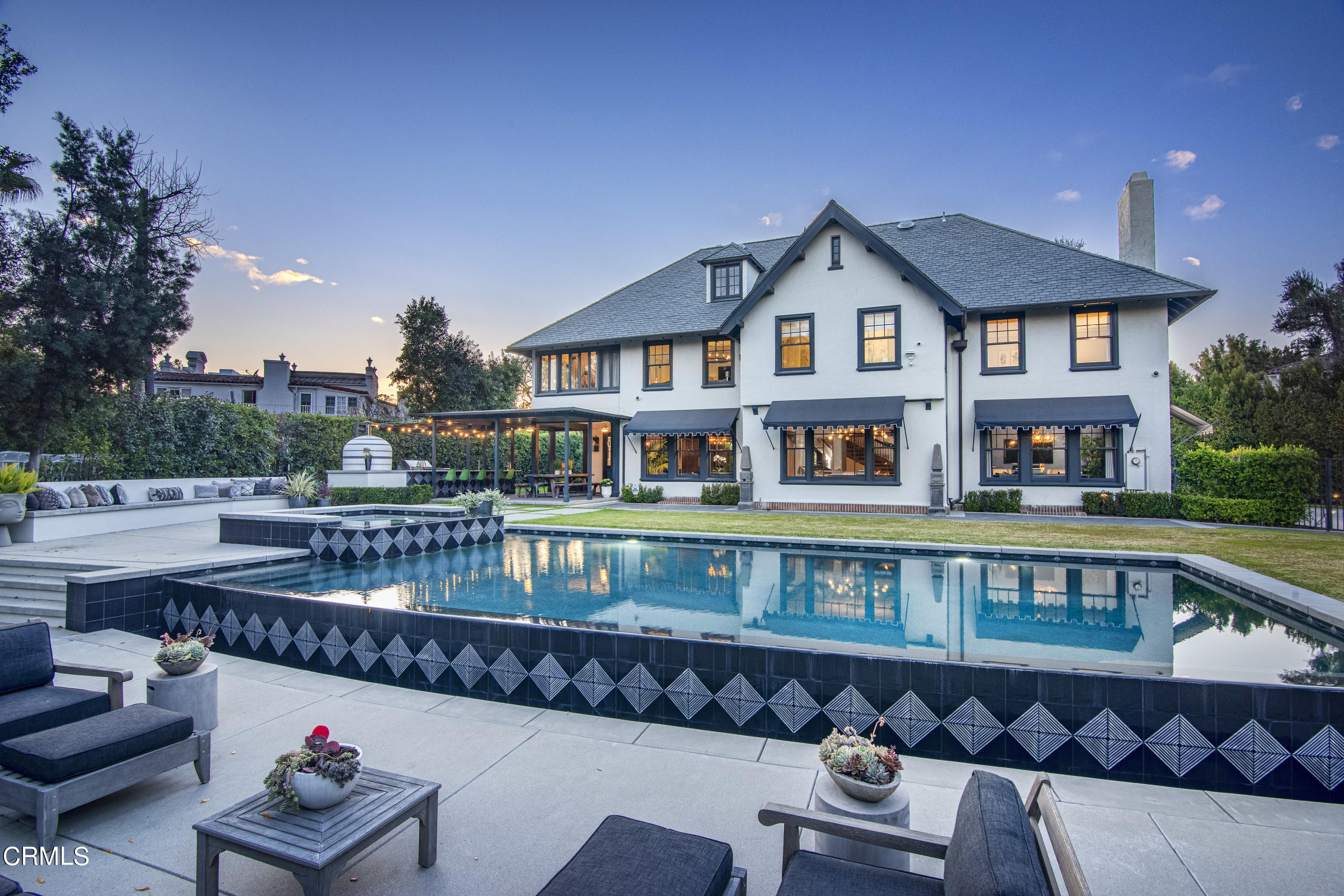 851 Fairfield Circle Pasadena, CA 91106 - Photo 71 of 75 Infinity Edge Pool