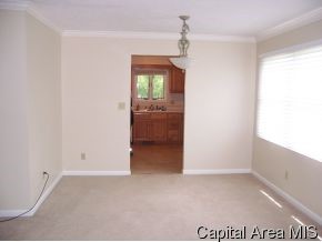 224 North Pittsburg Landing Springfield, IL 62711 - Photo 5 of 11 Gallery Image 5