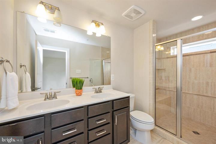 219 Strummer Lane Gaithersburg, MD 20878 - Photo 27 of 44