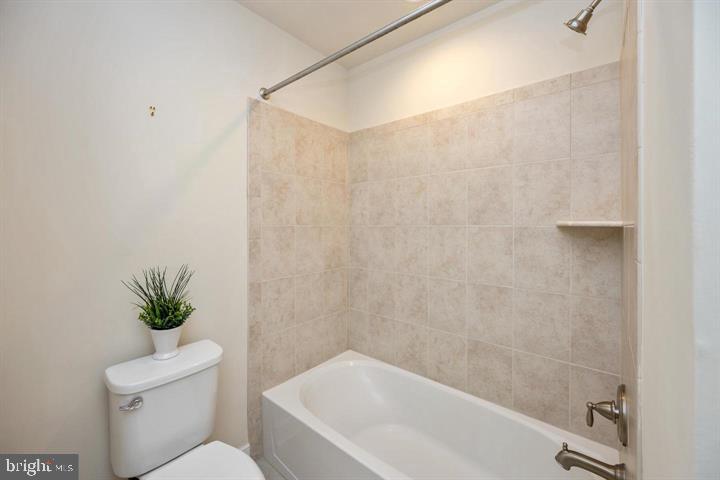 219 Strummer Lane Gaithersburg, MD 20878 - Photo 35 of 44