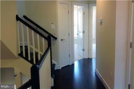 219 Strummer Lane Gaithersburg, MD 20878 - Photo 4 of 44