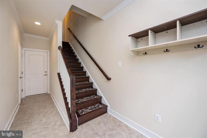 219 Strummer Lane Gaithersburg, MD 20878 - Photo 8 of 44