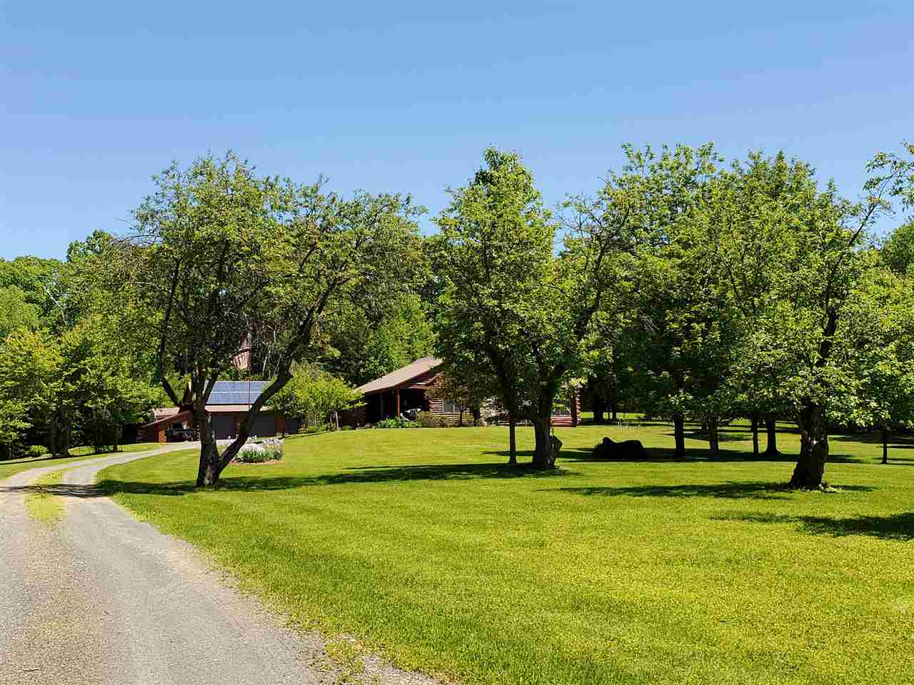 2210 East Mountain Road Guilford, VT 05301 - Photo 3 of 40 Gallery Image 3