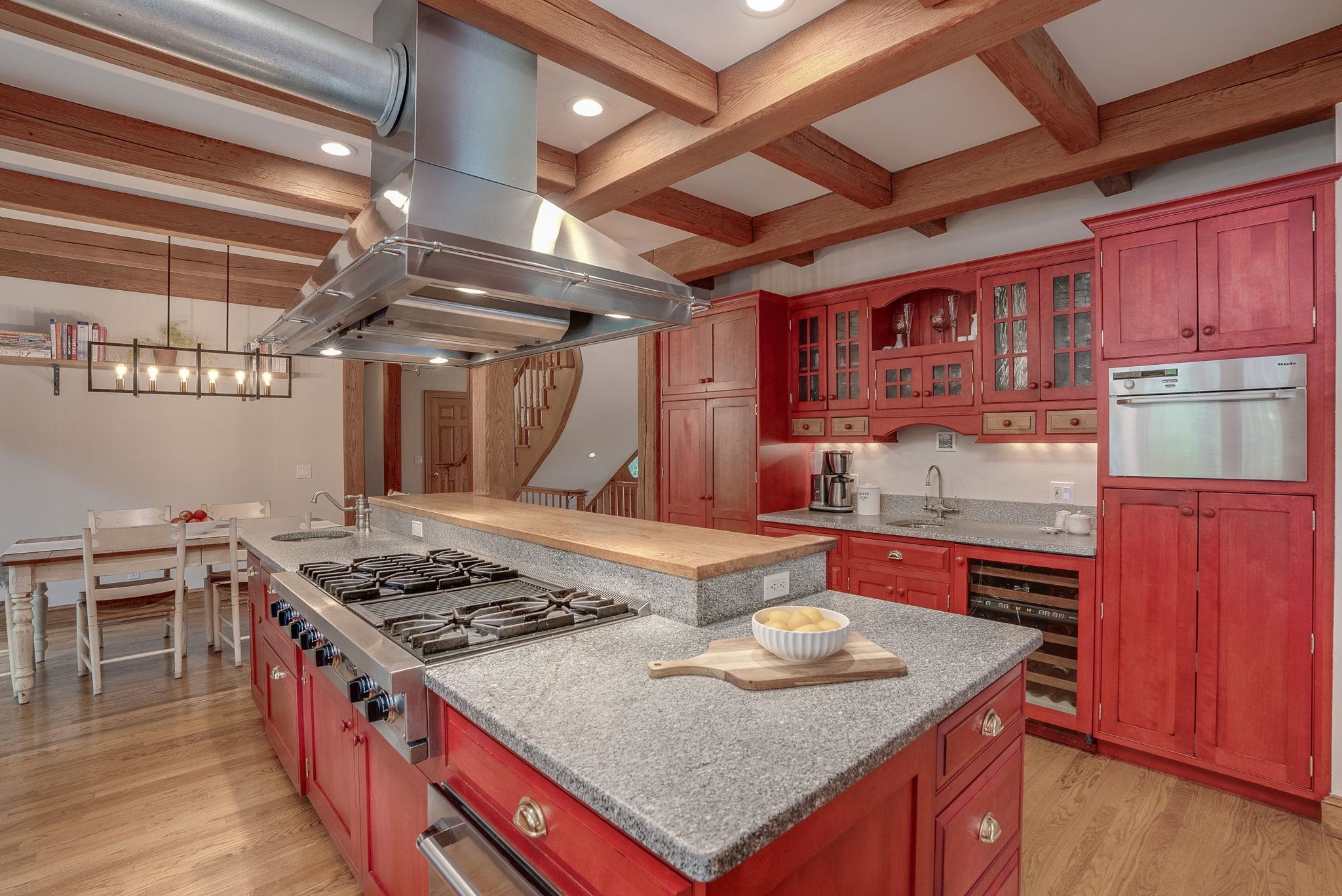 97 Stowell Road Bedford, NH 03110 - Photo 11 of 40