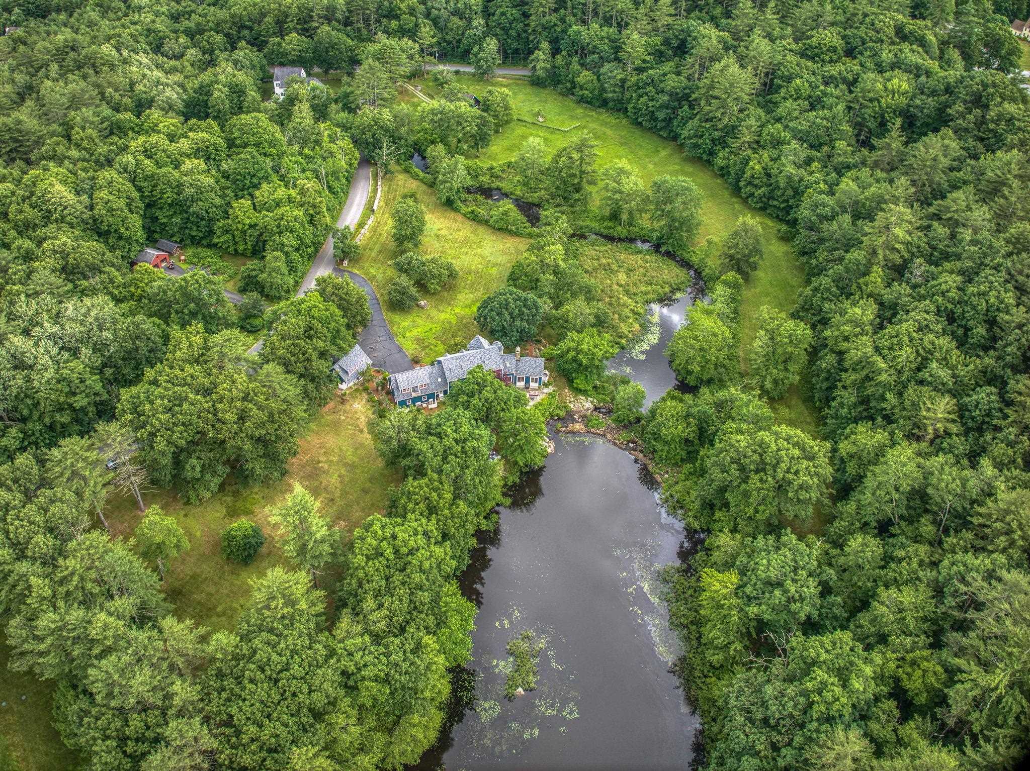 97 Stowell Road Bedford, NH 03110 - Photo 13 of 40