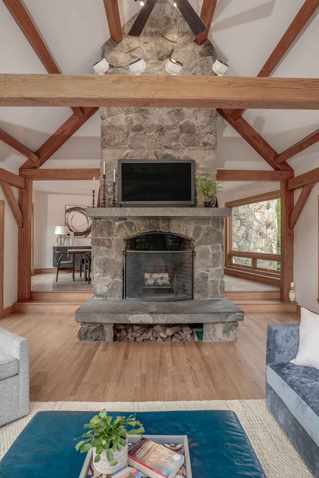 97 Stowell Road Bedford, NH 03110 - Photo 8 of 40