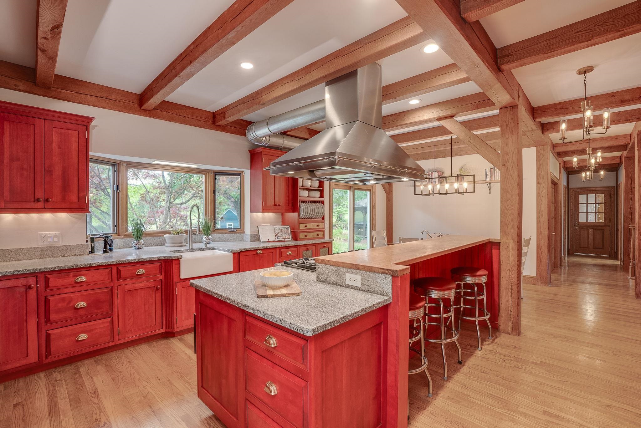 97 Stowell Road Bedford, NH 03110 - Photo 10 of 40