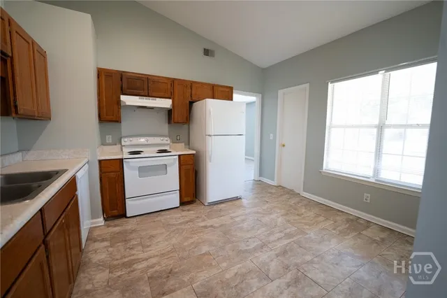 $1,900 | 148 Finn Circle, Savannah, GA 31419