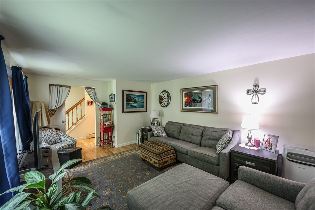 167 South Shelburne Road Greenfield, MA 01301 - Photo 9 of 40