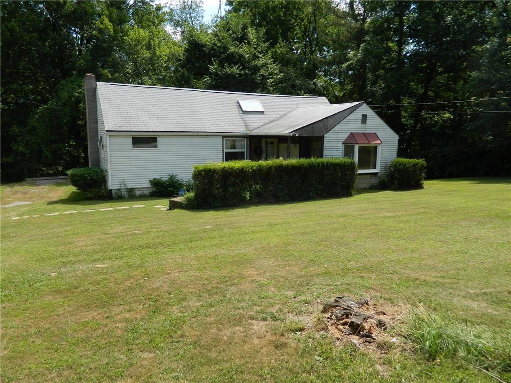 94 Trump Road Cheswick, PA 15024 - Photo 3 of 20