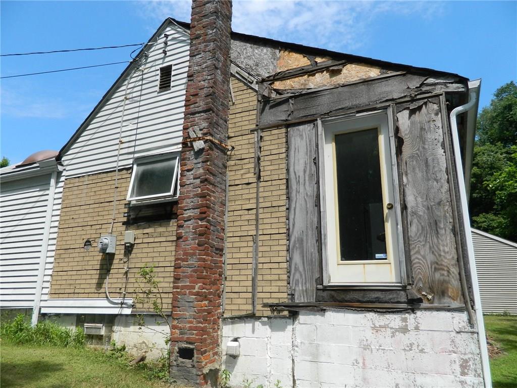 94 Trump Road Cheswick, PA 15024 - Photo 7 of 20 Owner replaced roof; changed window to door and had planned to add deck